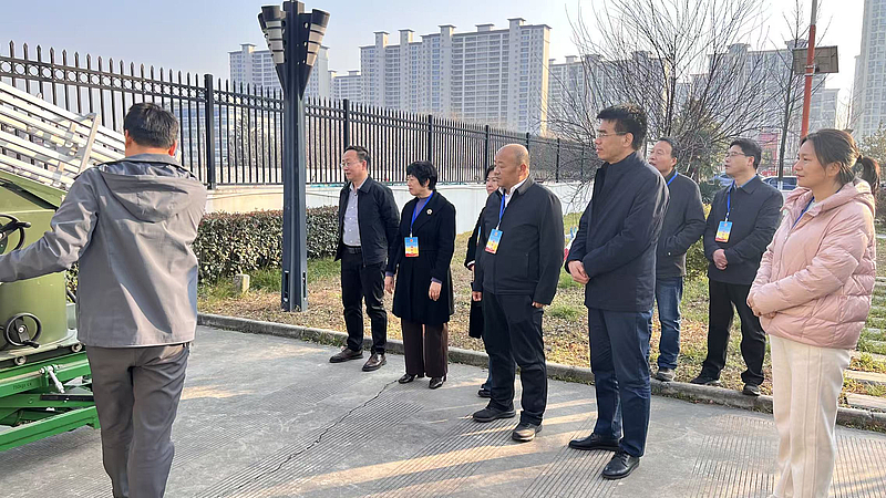 李冠明带队赴杨陵区气象局视察调研